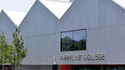 Wirral Met College votes to STRIKE. 